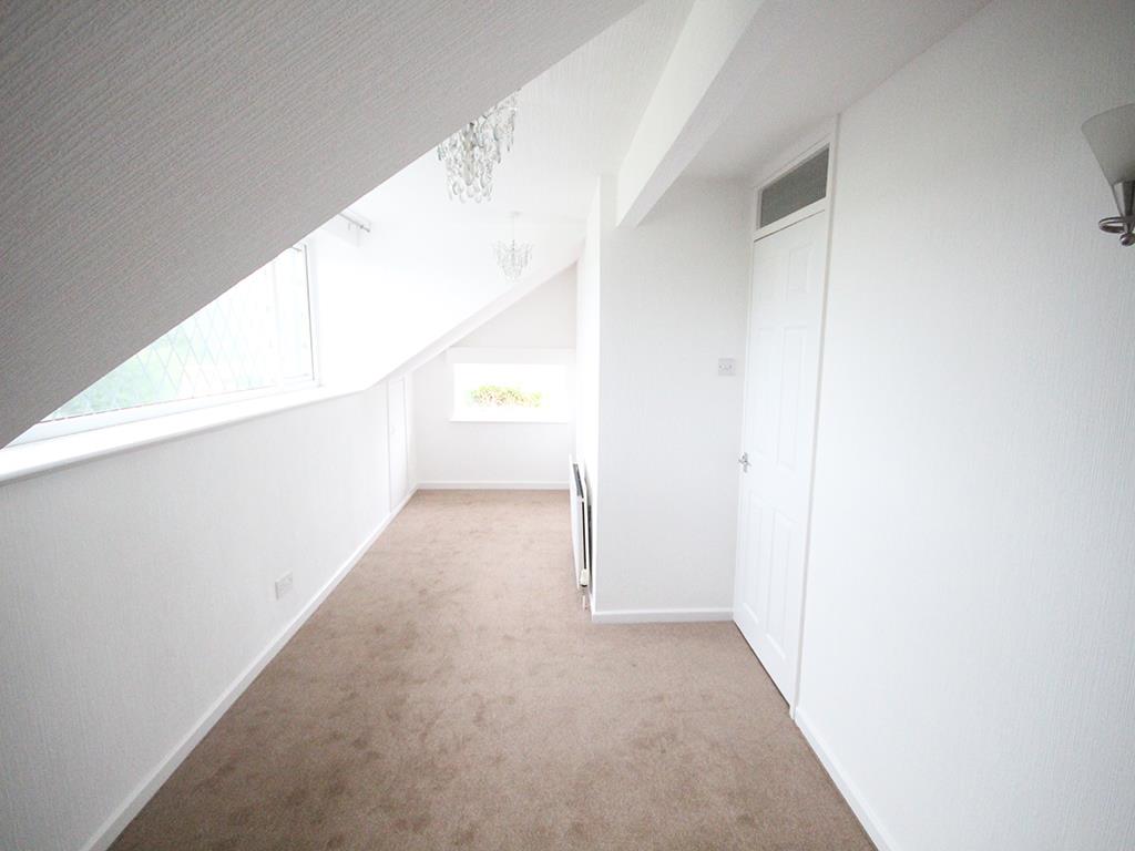 3 bedroom semi-detached house To Let in Barnoldswick - IMG_2994.jpg